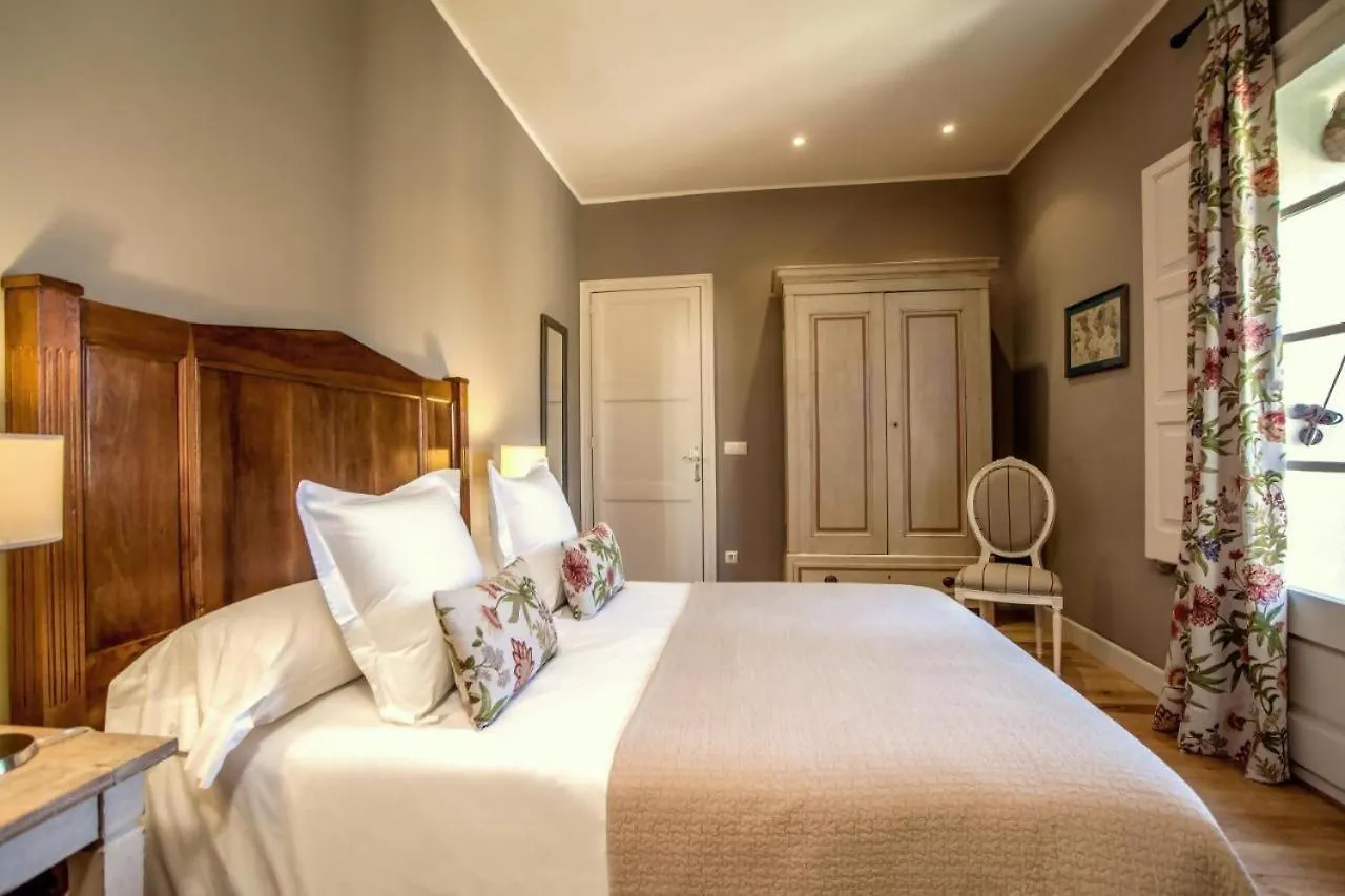 L'Hort De Sant Cebria Bed & Breakfast Torroella de Fluvia 4*,