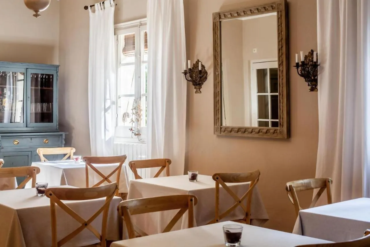 L'Hort De Sant Cebria Bed & Breakfast Torroella de Fluvia 4*,  Spain