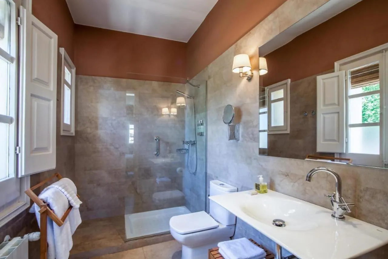 Bed and Breakfast Lhort De Sant Cebria Torroella de Fluvia 4*,  Испания